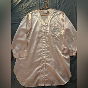 Ashley Taylor Button Down night gown Light pink